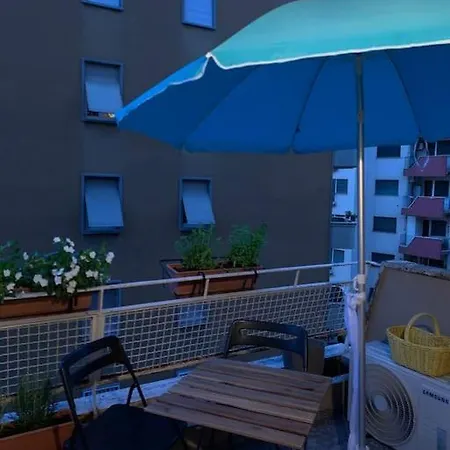 Casa Sirte Con Terrazzino. Apartamento