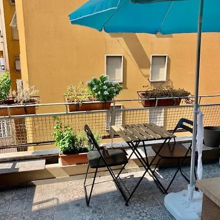 Casa Sirte Con Terrazzino. Apartamento